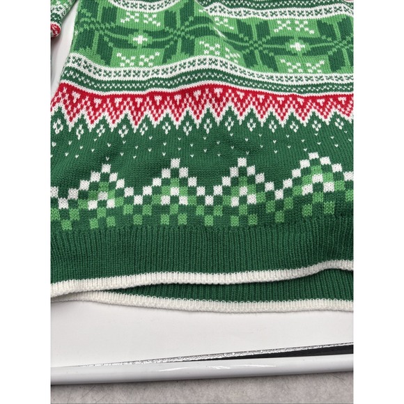 Holiday Time Christmas Moood Ugly Sweater Cow Bell Size Medium Heifer Green - Picture 12 of 15